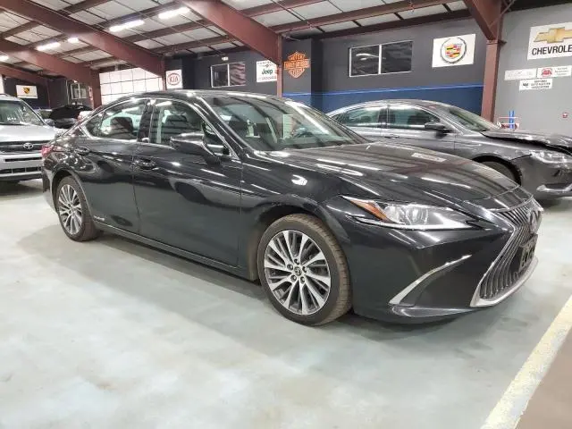 2021 LEXUS ES 300H  