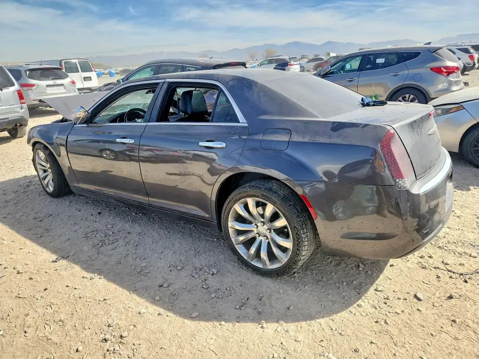 2017 CHRYSLER 300C   