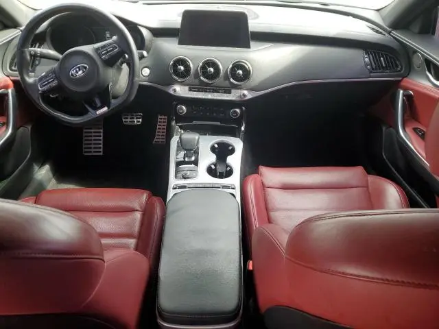 2020 KIA STINGER GT2  