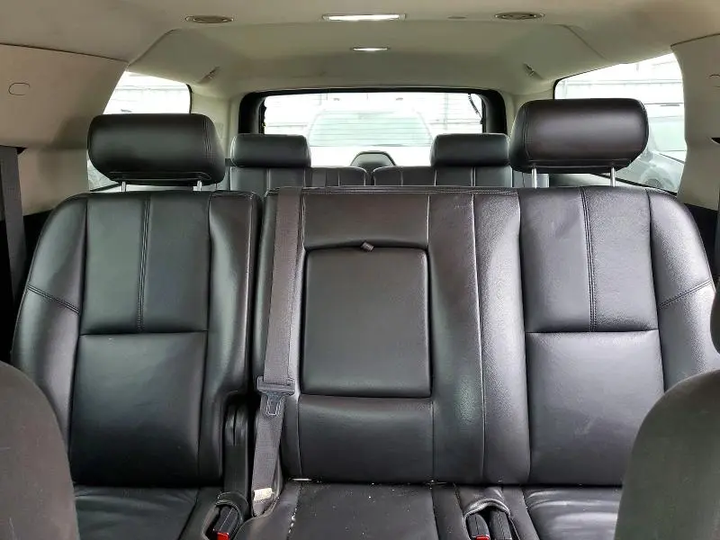 2010 CHEVROLET SUBURBAN K1500 LT  