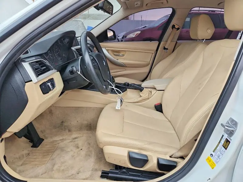 2016 BMW 320 I  