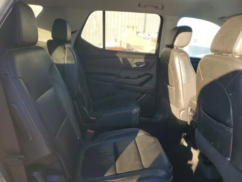 2020 CHEVROLET TRAVERSE LT  