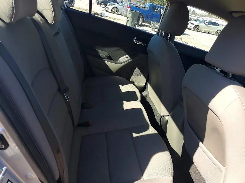 2015 KIA FORTE LX  