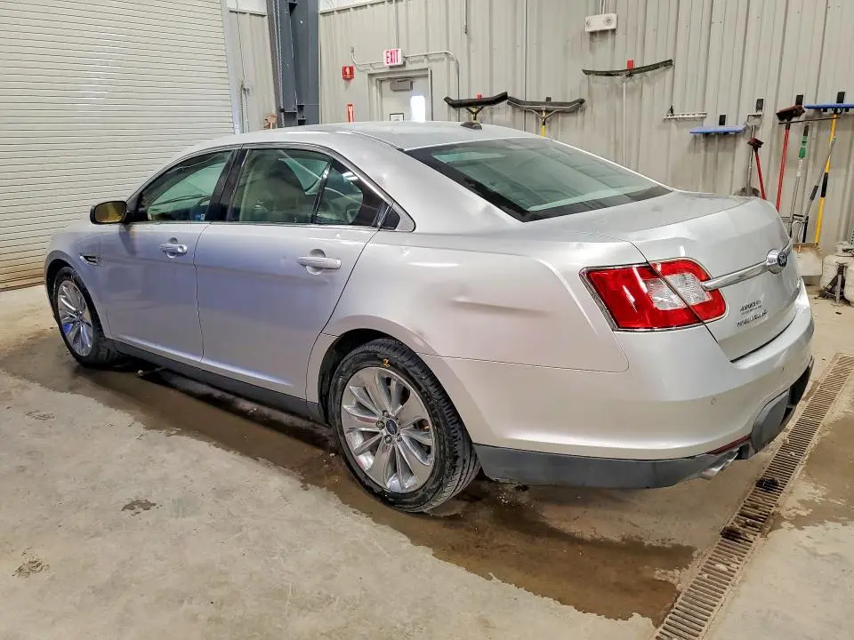 2012 FORD TAURUS LIMITED  