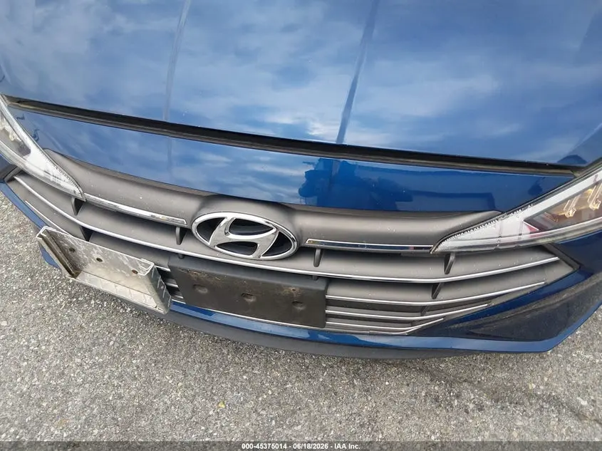 2020 HYUNDAI ELANTRA SE