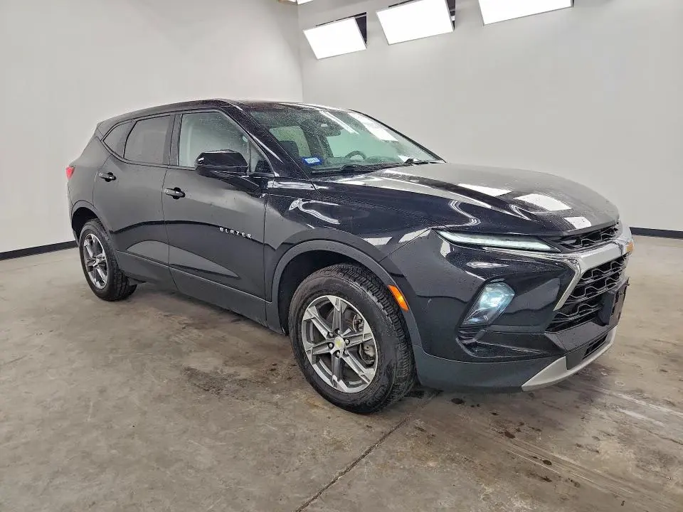 2023 CHEVROLET BLAZER 2LT  
