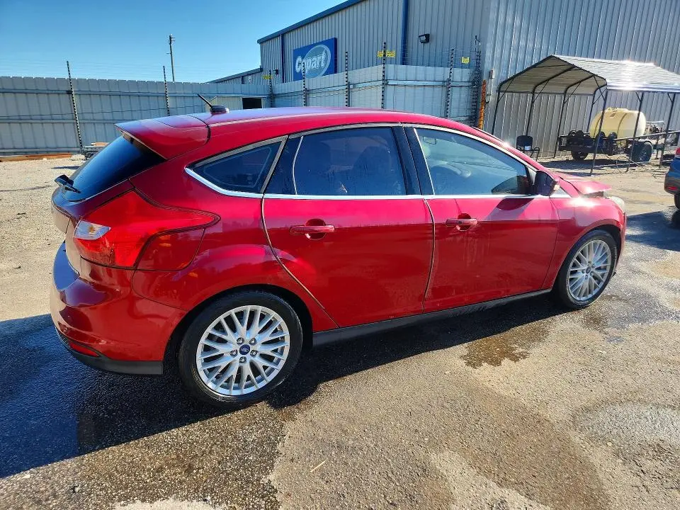 2014 FORD FOCUS TITANIUM  