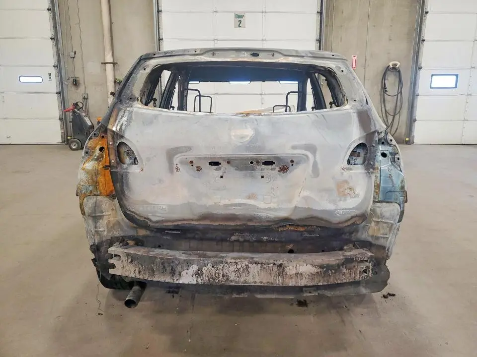 2013 NISSAN ROGUE S  