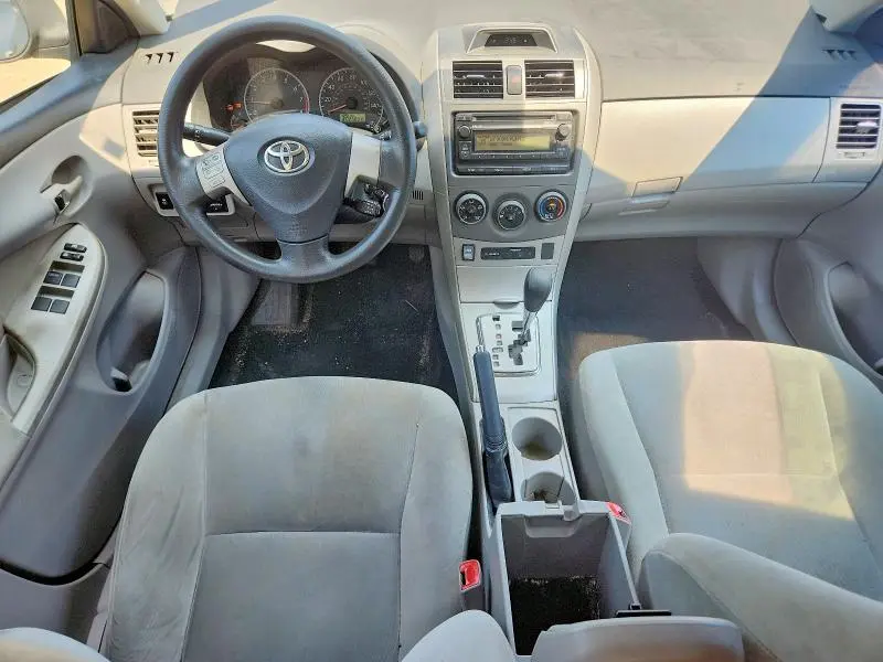 2012 TOYOTA COROLLA LE  