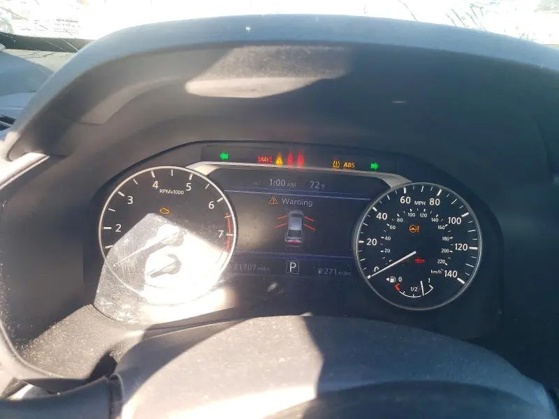 2022 NISSAN ALTIMA SV  