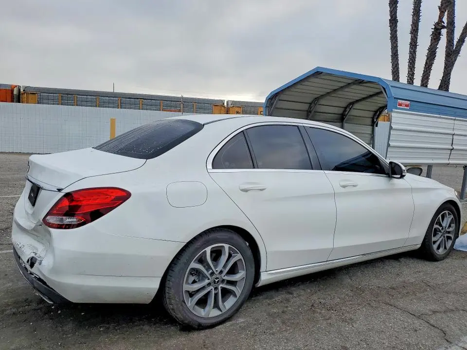 2018 MERCEDES-BENZ C 300  