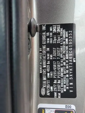 2012 KIA SORENTO BASE  