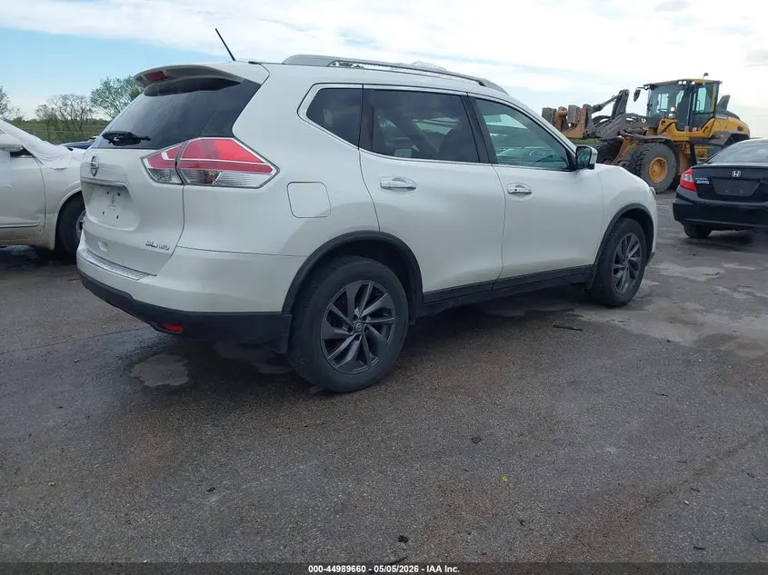 2016 NISSAN ROGUE SL