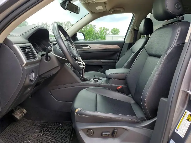 2018 VOLKSWAGEN ATLAS SE  