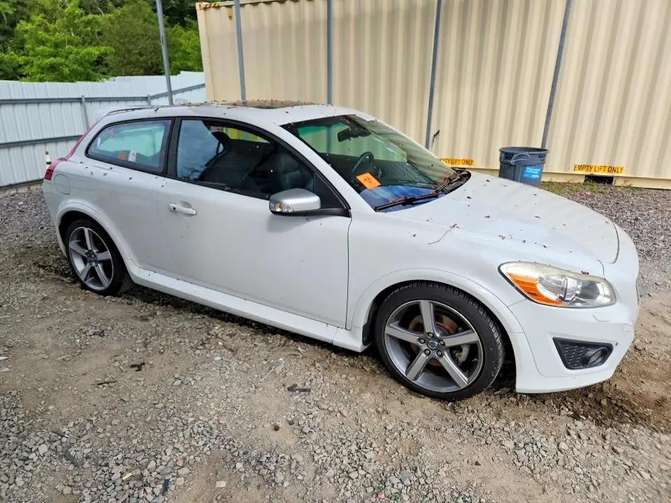 2011 VOLVO C30 T5  