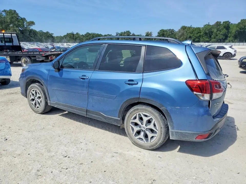 2021 SUBARU FORESTER PREMIUM  