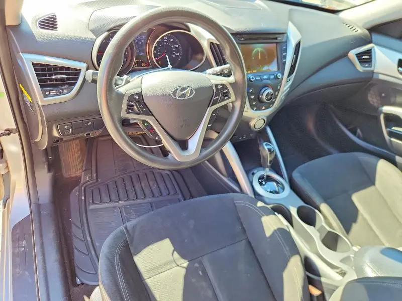 2016 HYUNDAI VELOSTER BASE  