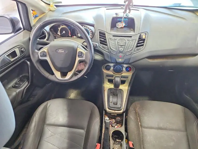 2016 FORD FIESTA SE  