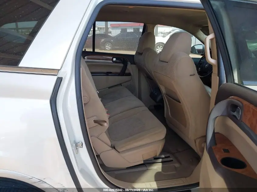 2011 BUICK ENCLAVE CX