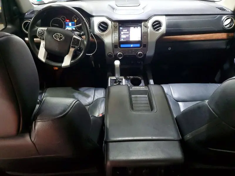2015 TOYOTA TUNDRA CREWMAX LIMITED  