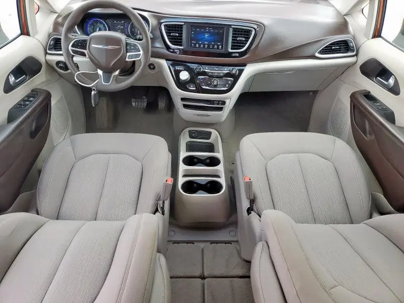 2018 CHRYSLER PACIFICA LX  