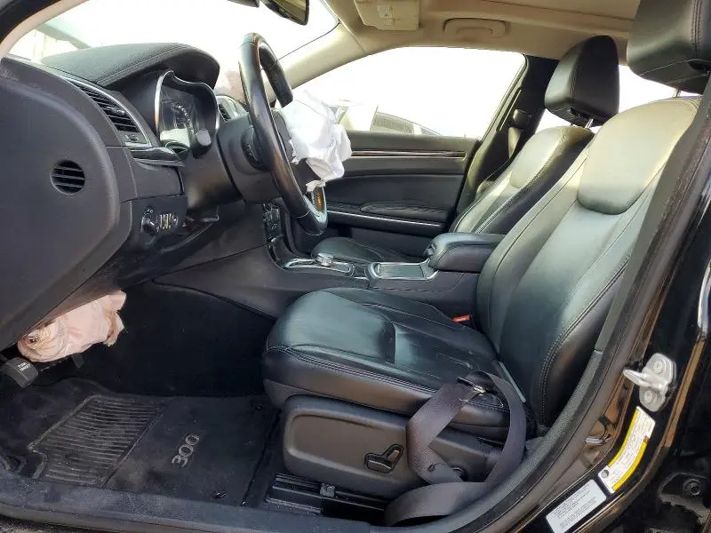 2015 CHRYSLER 300 LIMITED  
