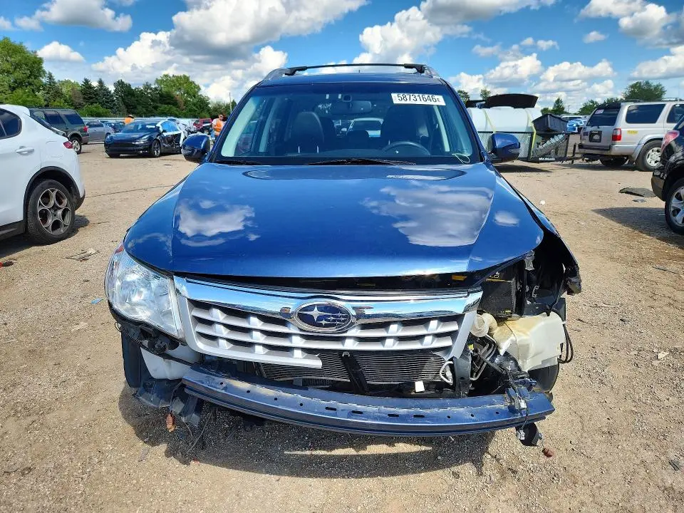 2011 SUBARU FORESTER TOURING  