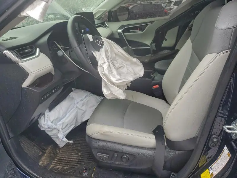 2024 TOYOTA RAV4 LIMITED  