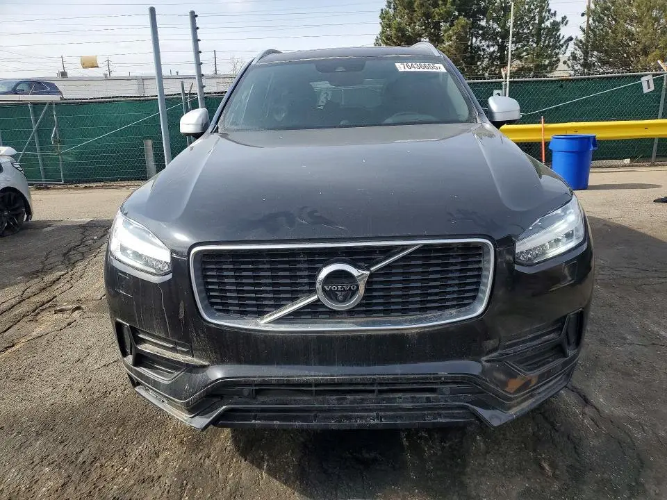 2016 VOLVO XC90 T6  
