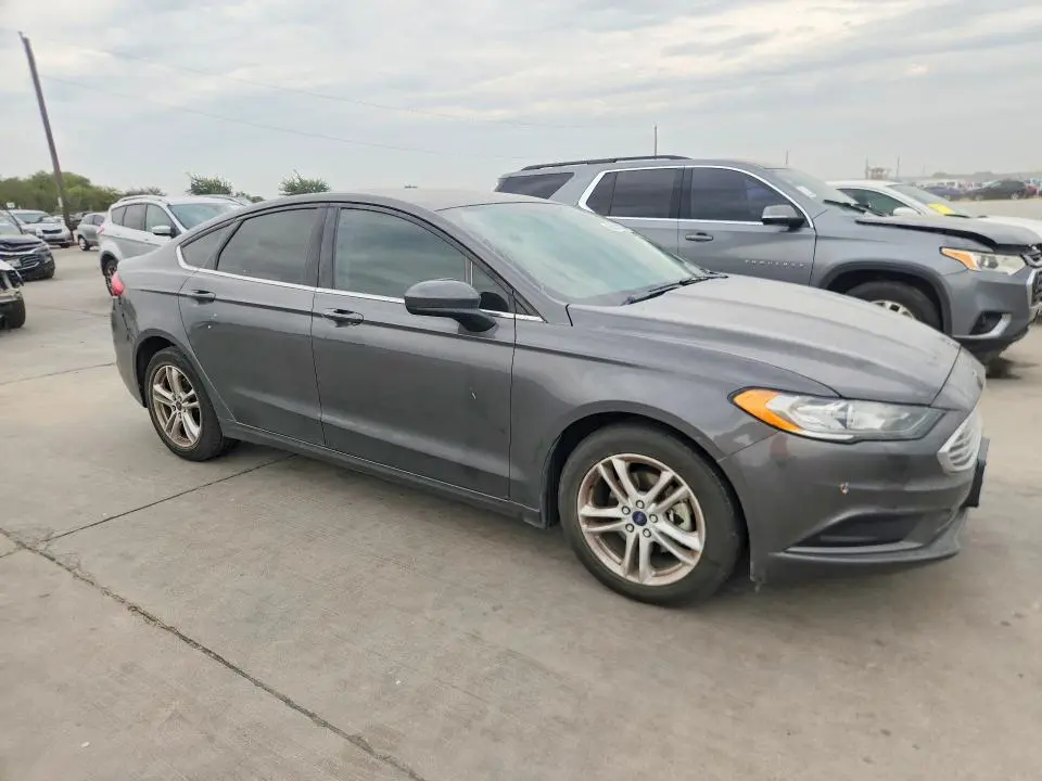 2018 FORD FUSION SE  