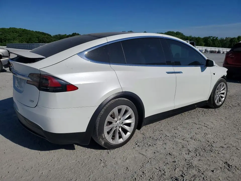 2016 TESLA MODEL X   