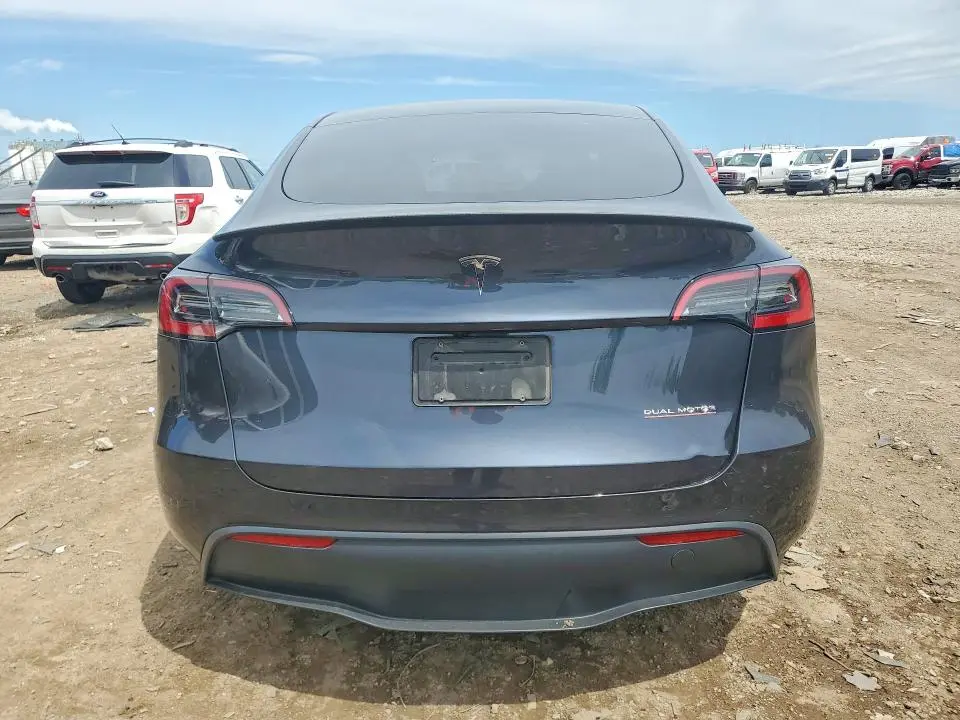 2024 TESLA MODEL Y   