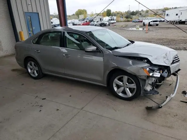 2013 VOLKSWAGEN PASSAT SEL  