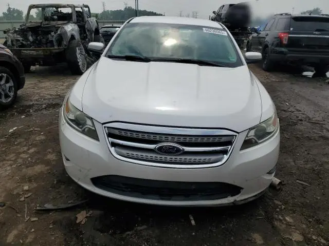 2011 FORD TAURUS SEL  