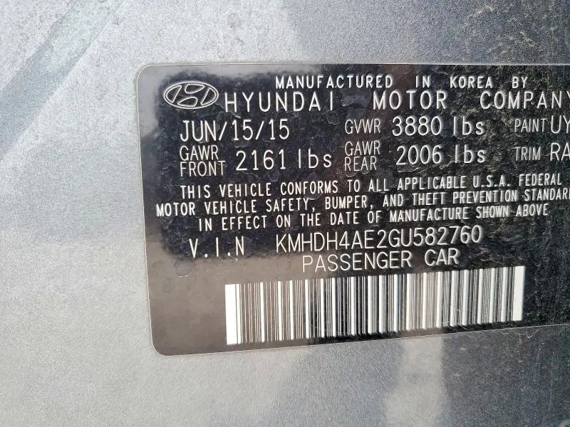 2016 HYUNDAI ELANTRA SE  