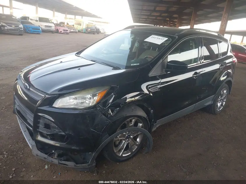 2016 FORD ESCAPE SE
