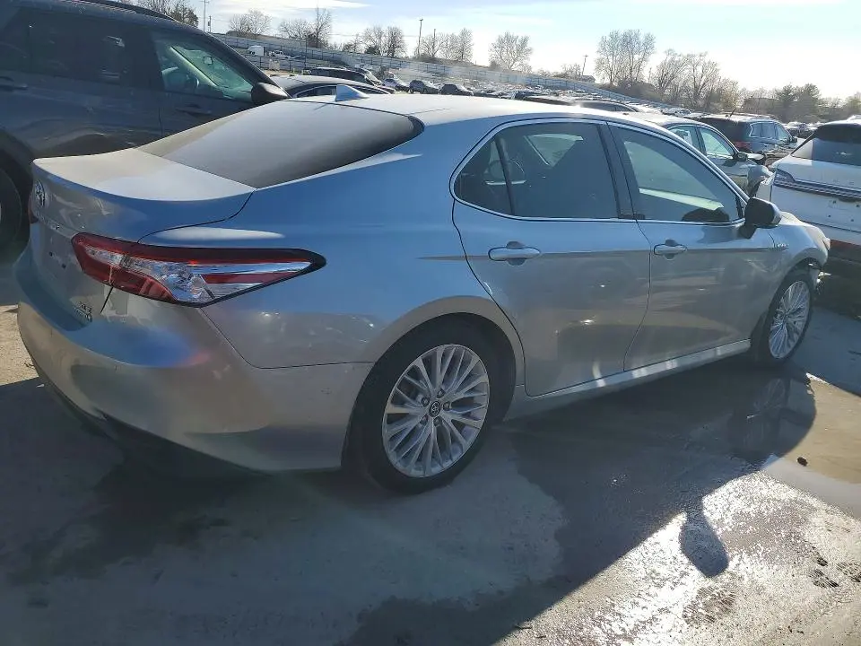 2019 TOYOTA CAMRY HYBRID  