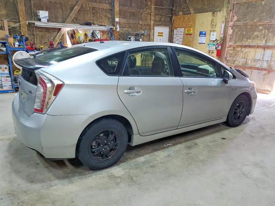 2015 TOYOTA PRIUS TWO  