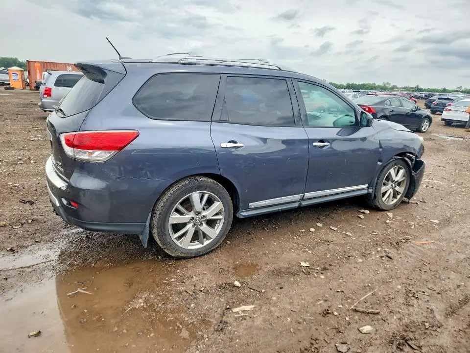 2013 NISSAN PATHFINDER S  