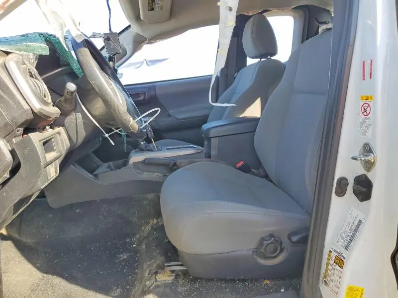 2019 TOYOTA TACOMA SR5  