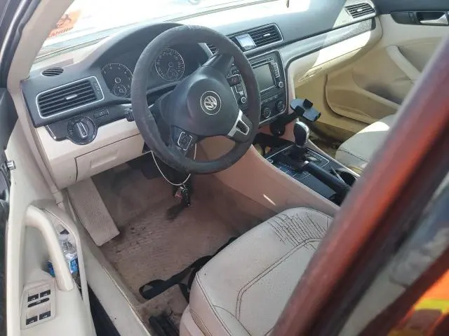 2015 VOLKSWAGEN PASSAT S  