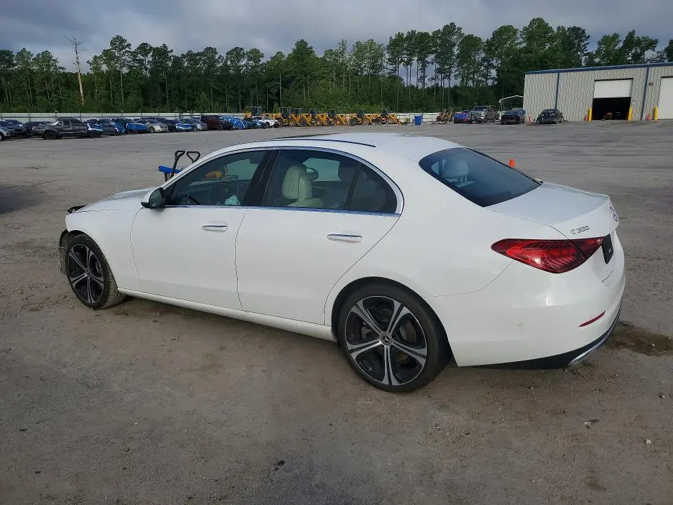 2024 MERCEDES-BENZ C 300  