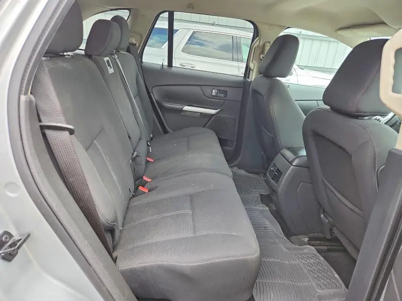 2011 FORD EDGE SE  