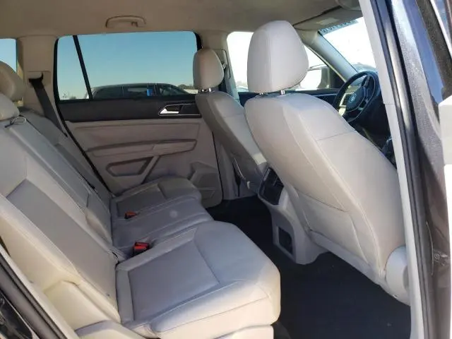 2018 VOLKSWAGEN ATLAS SE  