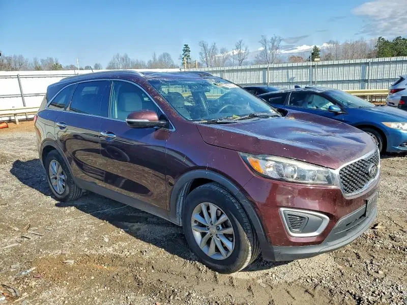 2017 KIA SORENTO LX  