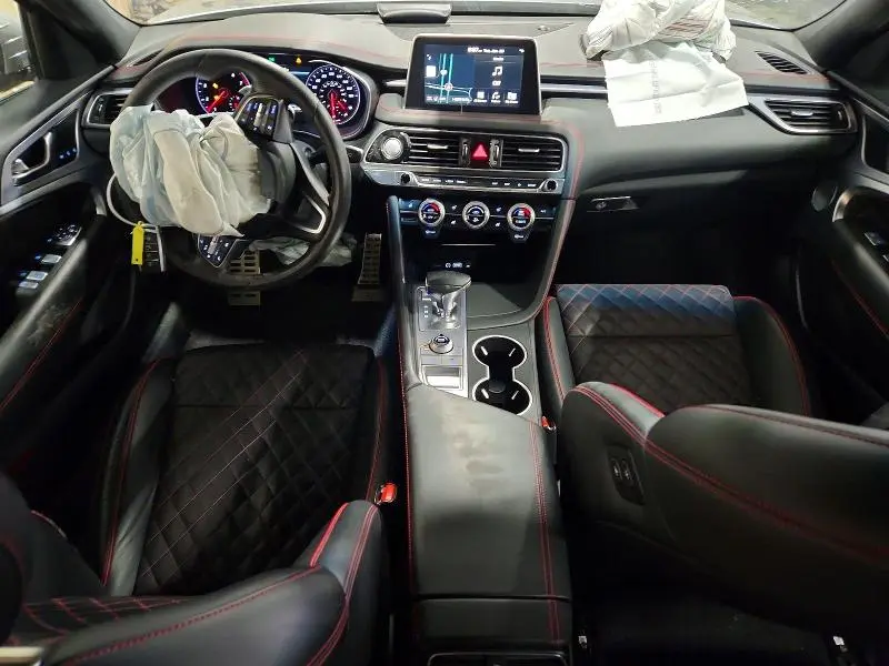 2020 GENESIS G70 PRESTIGE  