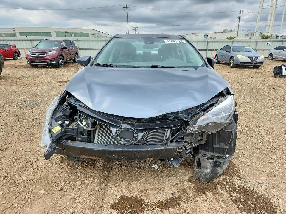 2018 TOYOTA COROLLA XLE  