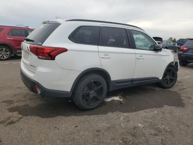 2019 MITSUBISHI OUTLANDER SE  