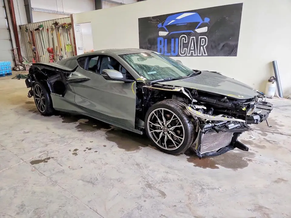 2024 CHEVROLET CORVETTE STINGRAY 2LT  