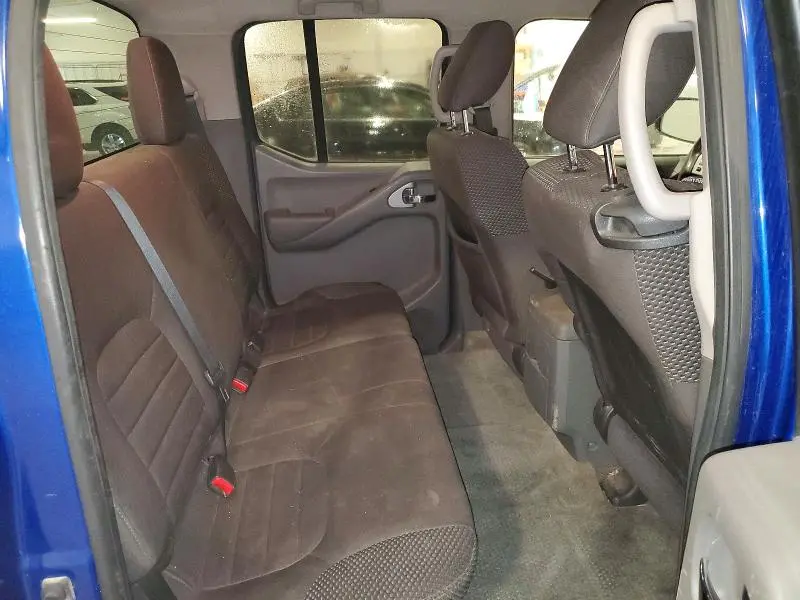 2012 NISSAN FRONTIER S  